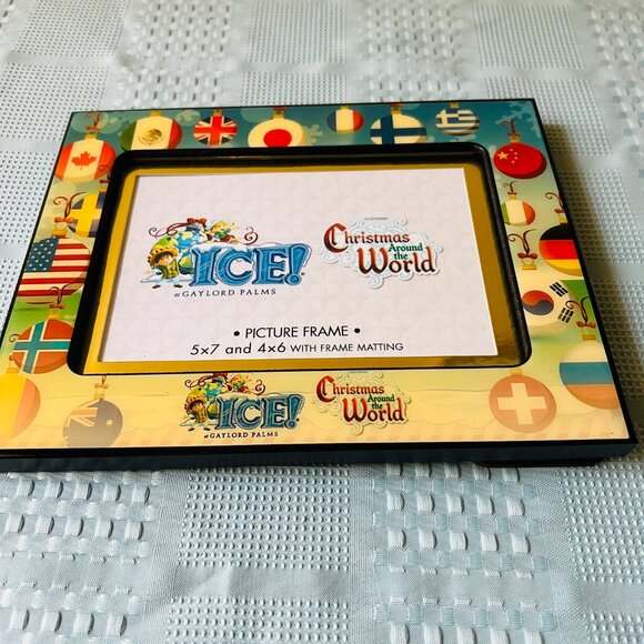 Photo Frame 5 x 7 Gaylord Palms Souvenir ICE Christmas Around the World 2017 NOS - Picture 2 of 9